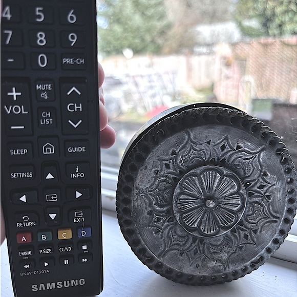 ANTIQUE STUNNING MID EAST EXPANDING COPPER AND CLOTH CANDLE LANTERN - Picture 7 of 8